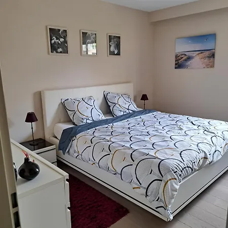 Residentie Amadeus Met Garage شقة سينت-إديسبولد
